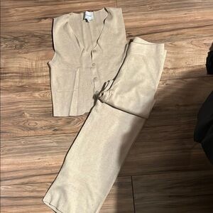 Elegant Beige Women's Pants & Vest Set